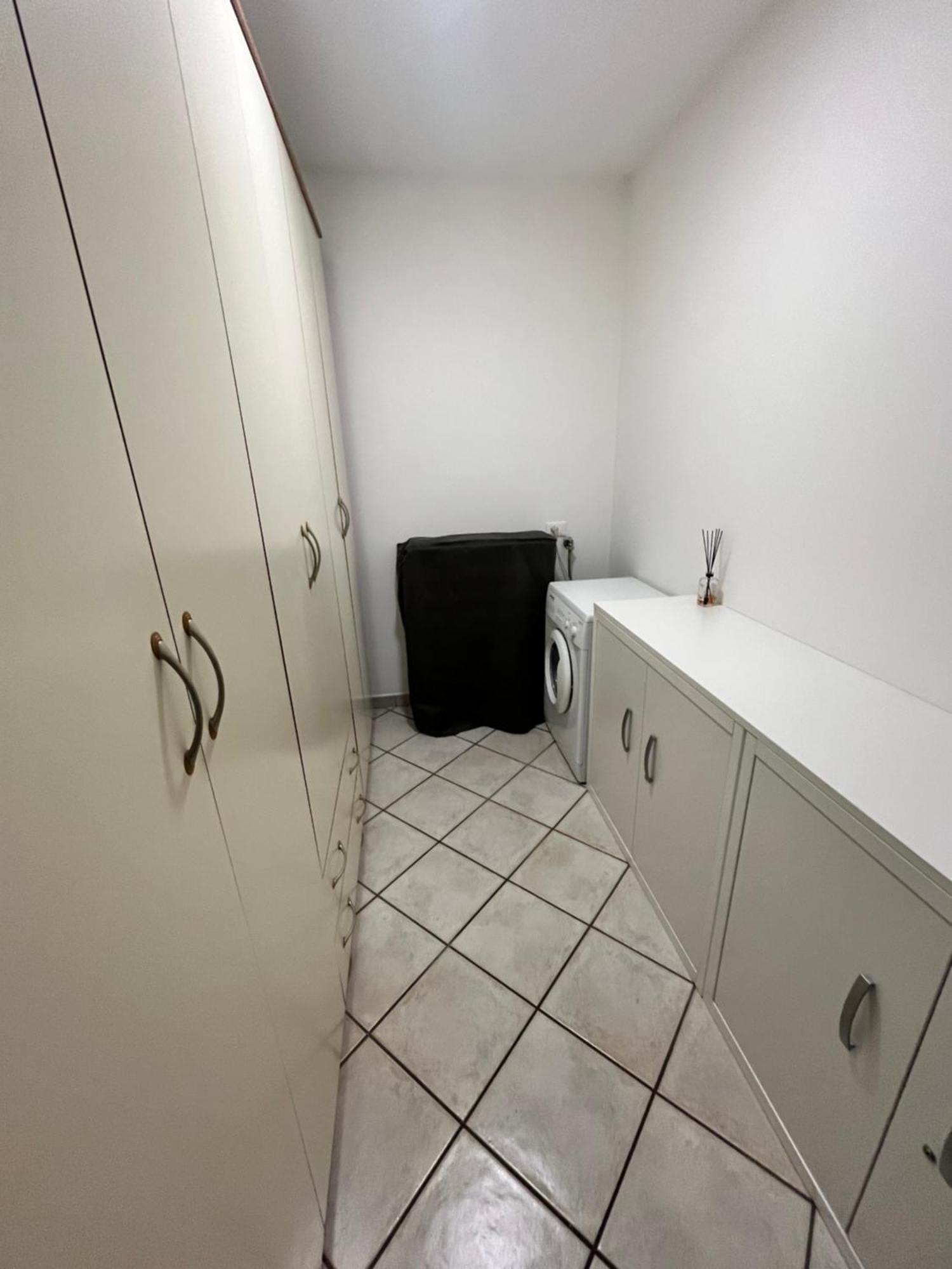 Appartamento In Villa Nico'S Home Gallarate Exterior foto